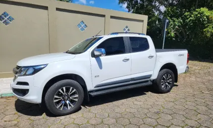 Chevrolet s10 ltz diesel 4x4 automatica, aceito troca e financiamento