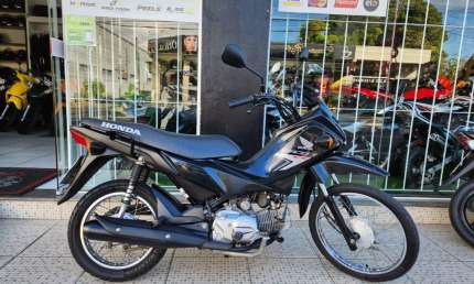 Honda pop 110i es 2025, único dono, aceito troca e financio