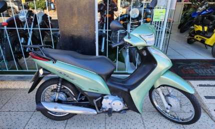 Honda biz 125 es 2011, aceito troca, cartão e financio