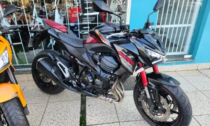 Kawasaki z 800 abs 2017, revisada, aceito troca e financio
