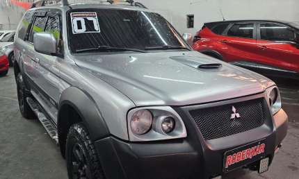 Pajero 2.5 (aut) 2007 