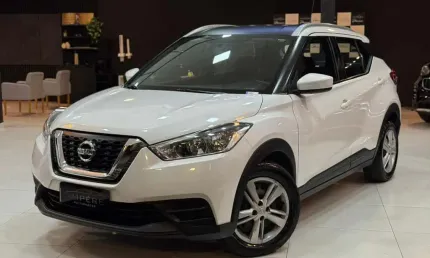 Nissan kicks s mt 2018