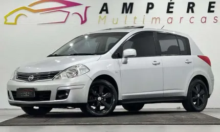 Nissan tiida 18sl flex 2011