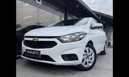 Chevrolet onix hatch lt 1.4 8v flexpower 5p mec. - branca - 2018/2019