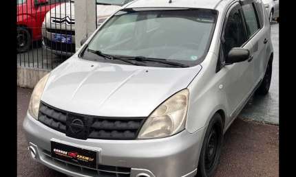 Nissan livina 16s 2011
