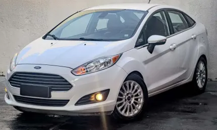 Ford fiesta 1.6 titanium hatch 16v flex 4p powershift 2014