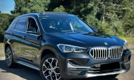 Linda bmw x1 xline 2021 teto solar panoramico ac trocas -v