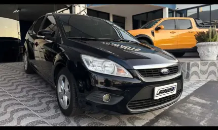 Ford focus glx at flex 2013