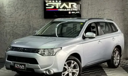 Mitsubishi outlander 2.0 2015