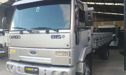 Ford cargo 815 e 2010