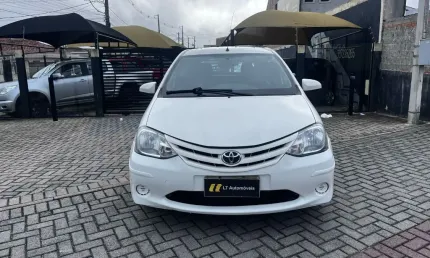 2014 toyota etios hb xs 15