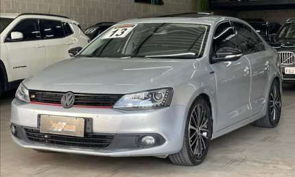 Volkswagen jetta 2.0 tsi highline 211cv - 2013/2013