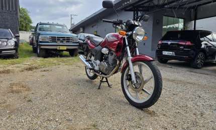 Cbx 200 strada