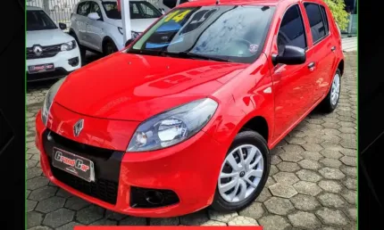 Sandero 2014 impecável