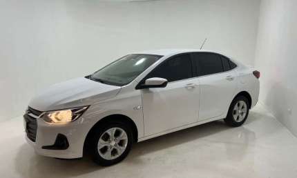 Chevrolet onix plus 10tat nb 2022
