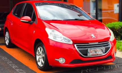 Peugeot 208 active 2013 / 2014