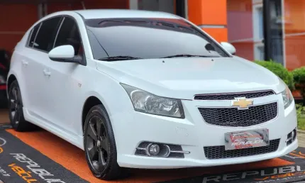  chevrolet cruze lt hatch 1.8 2013 – estilo, conforto e desempenho! 