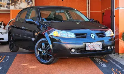  renault mégane dynamique 2.0 sedan 2008 – completo e espaçoso!