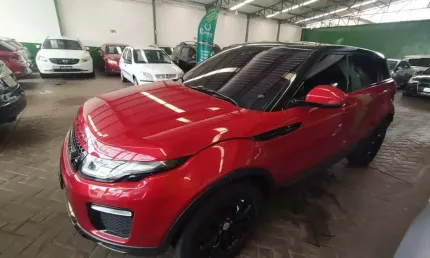 Land rover range rover evoque 2.0 se 4wd 16v gasolina 4p automático