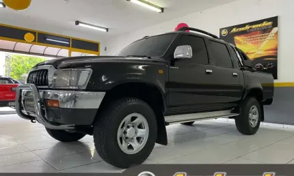 Toyota hilux cd srv 4x2 3.0 8v 90cv diesel