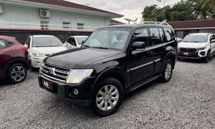 Mitsubishi pajero hpe full 3.2 4x4 t.i.dies. 5p aut  - preta - 2010/2011