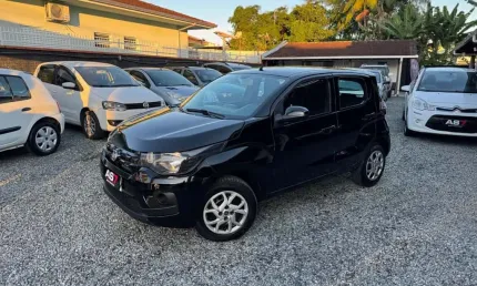 Fiat mobi drive 1.0 flex 6v 5p  - preta - 2017/2018