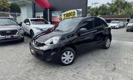 Nissan march 1.0 12v flexstart 5p  - preta - 2016/2017
