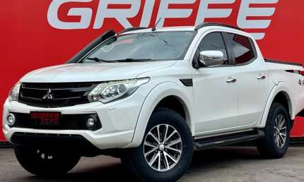 Mitsubishi triton sport hpe s 2020