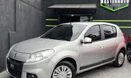 Renault sandero 1.6 16v privilege 2013