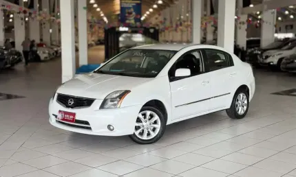 Nissan sentra 20s flex 2013