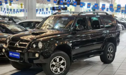 Mitsubishi pajero sport hpe 2011