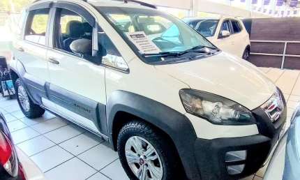 Fiat idea adventure 1.8 mpi 16v flex aut. 2015