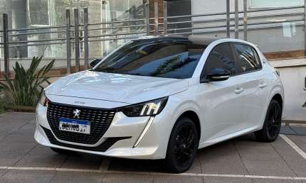 Peugeot 208 1.0 style 2023 