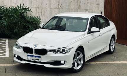 Bmw 320i active flex 