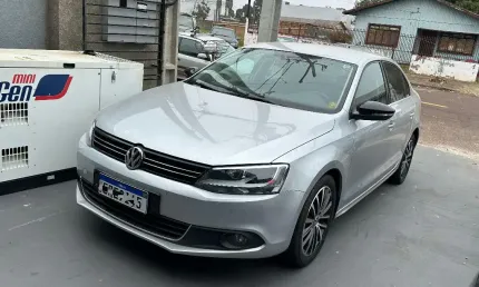 Volkswagen jetta highline 2.0 tsi 