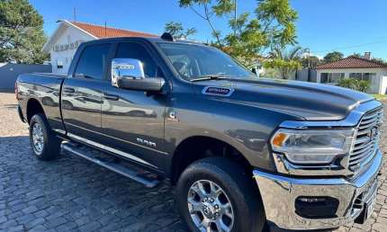 2500 laramie  6.7 tdi  cd 4x4 diesel