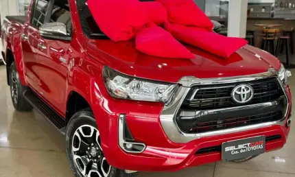 Toyota hilux 2.8 srv 4x4 cd 16v diesel 4p aut 2024