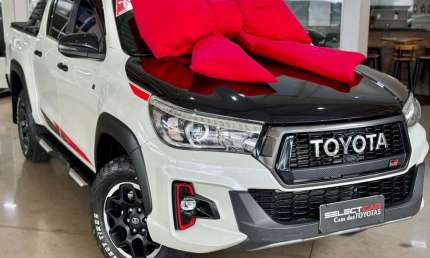 Toyota hilux cd gr-s 4x4 2.8 tdi dies. aut. 2020