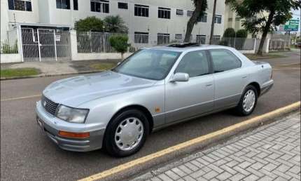 Lexus ls 400 4.0 v-8 4p  1997