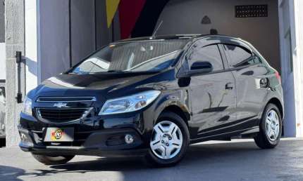 Chevrolet onix 1.0mt lt 2013