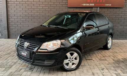 Volkswagen polo sedan 1.6 - preta - 2010/2011