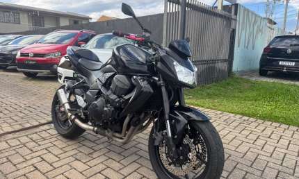 Moto muito bem cuidado e abaixo da fipe 