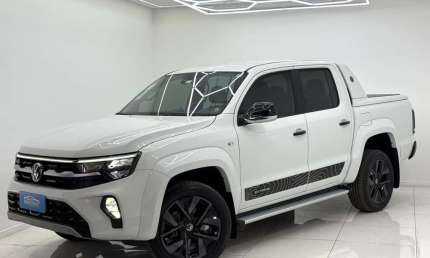 Amarok v6 extreme 2025 completa 4500km unico dono estado de zero