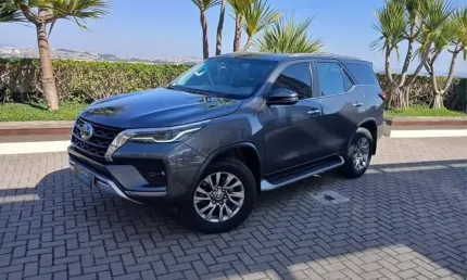 Toyota hilux sw4 2022 2.8 d-4d turbo diesel srx 7l 4x4 automático