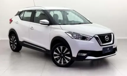 Nissan kicks sv cvt 2018
