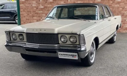 Ford galaxie ltd 1976