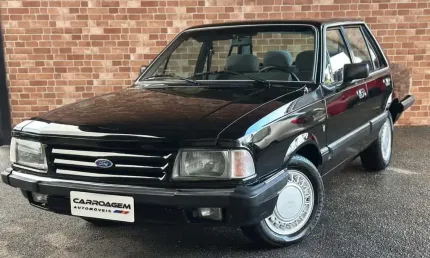 Ford del rey ghia 1.8 4p 1990
