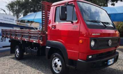 Volkswagen 5.150 drc 4x2 2013