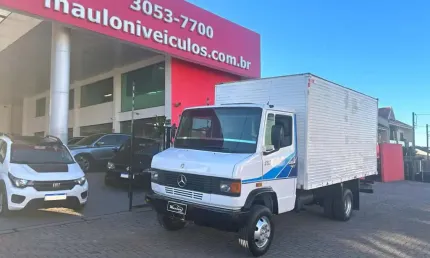 Mercedes-benz 710 2003