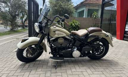 Heritage softail classic flstc